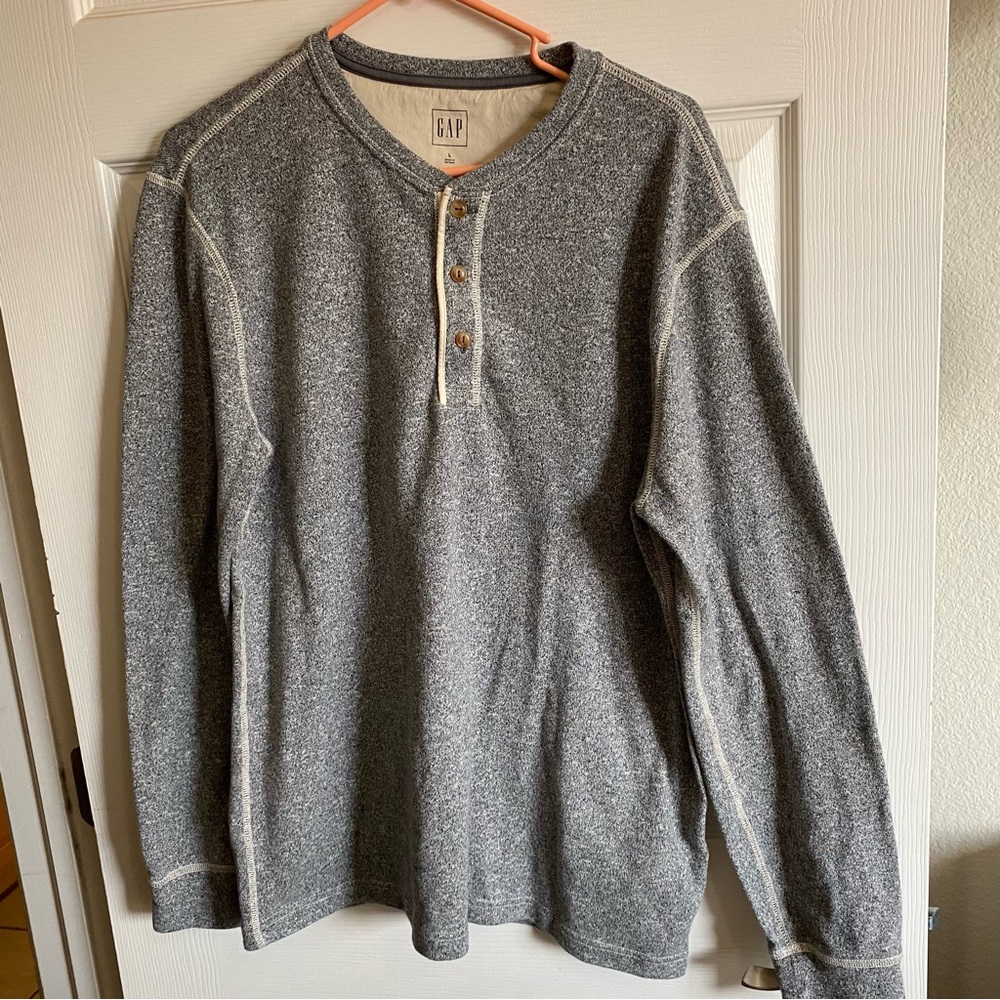 Gap size Large grey and cream heather Henley heavy shirt long sleeve.